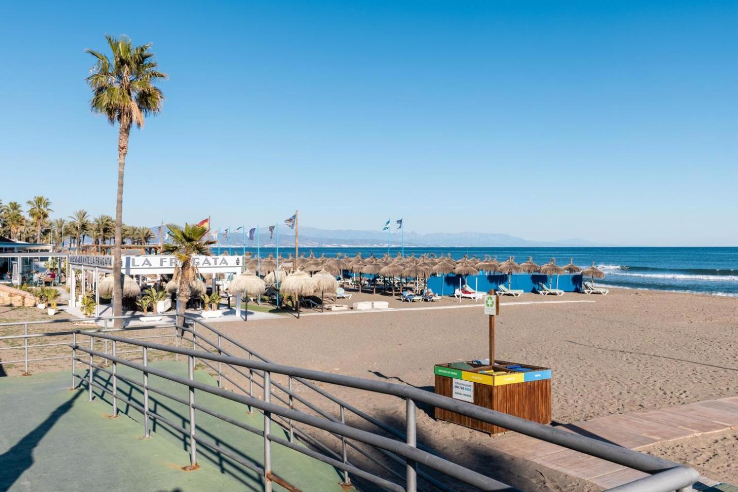 Primera Linea Del Mar - Acceso Directo Playa Carihuela Torremolinos Exteriér fotografie